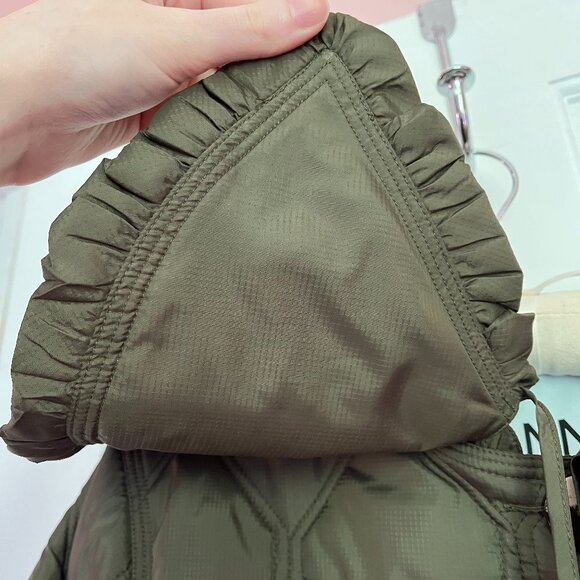 Ganni Ripstop Recycled Quilted Oversized Ruffle Collared Jacket - Kalamata - Picture 5 of 13